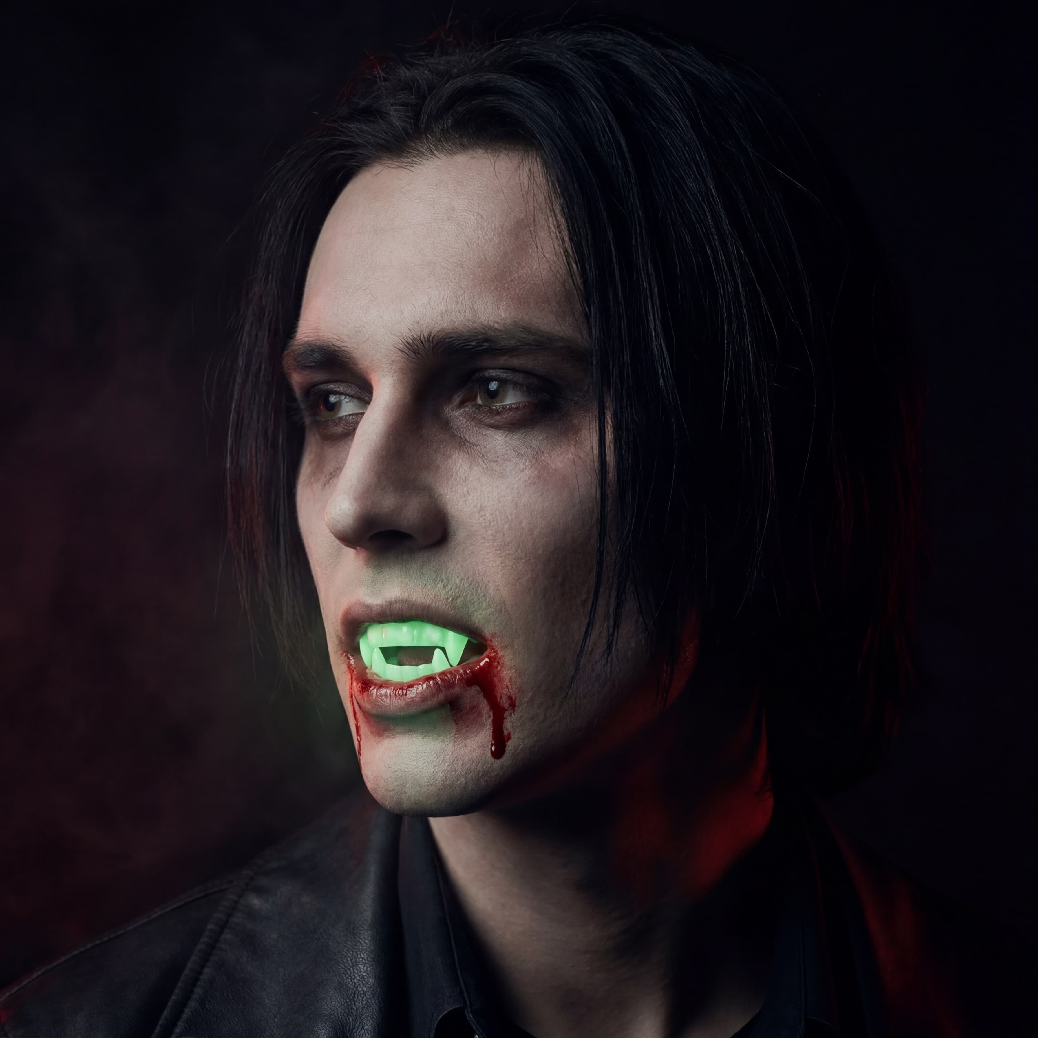 Vampirski zubi 2
